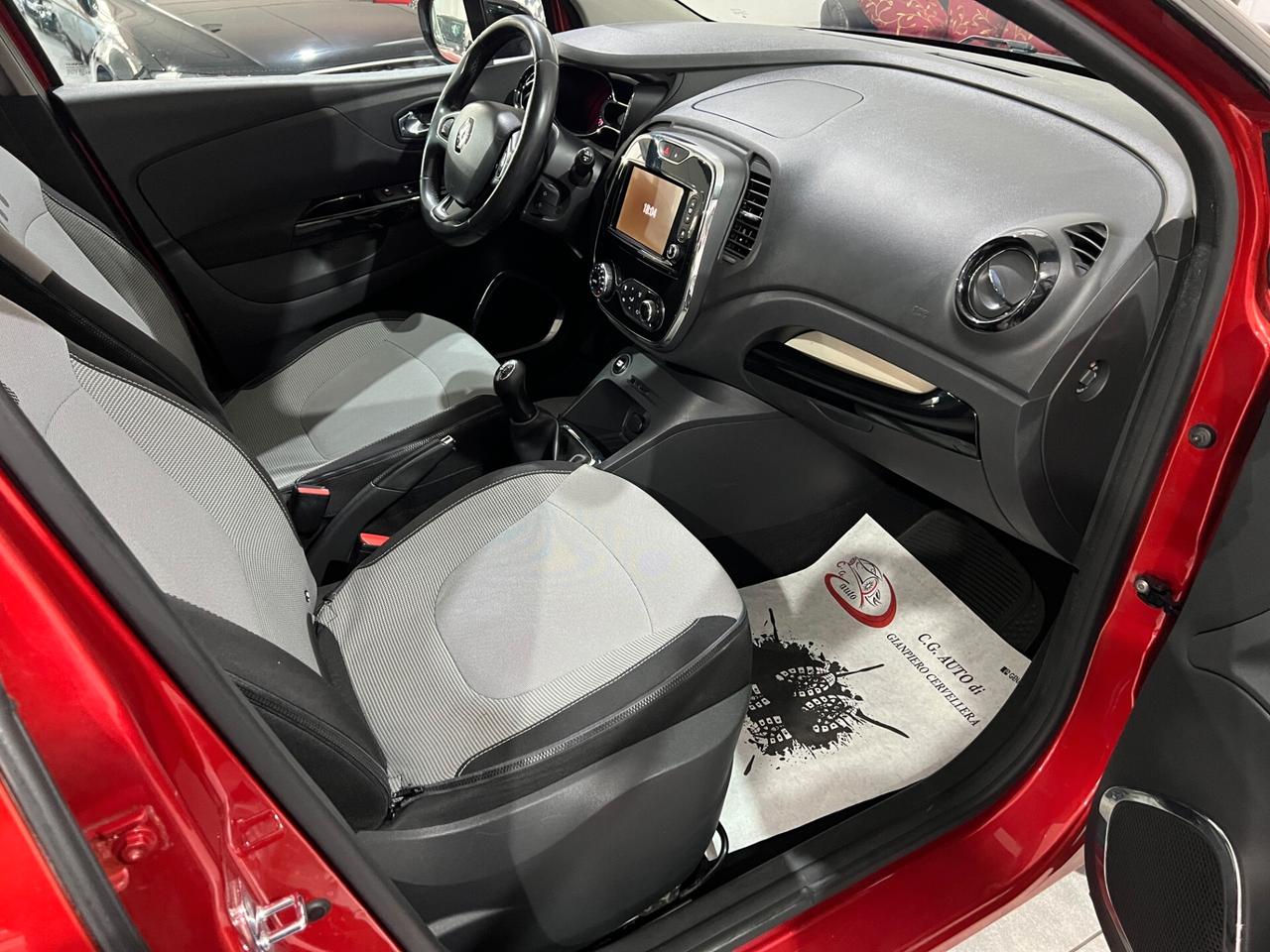 Renault Captur 1.5 90 CV - Energy Iconic - 2016