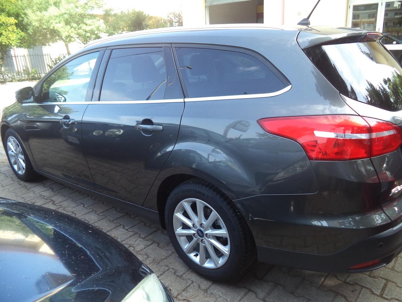 Ford Focus 1.5 TDCi 120 CV Start&Stop Powershift SW Titanium