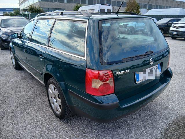 VOLKSWAGEN Passat 1.9 TDI/130 CV Var. Automatica