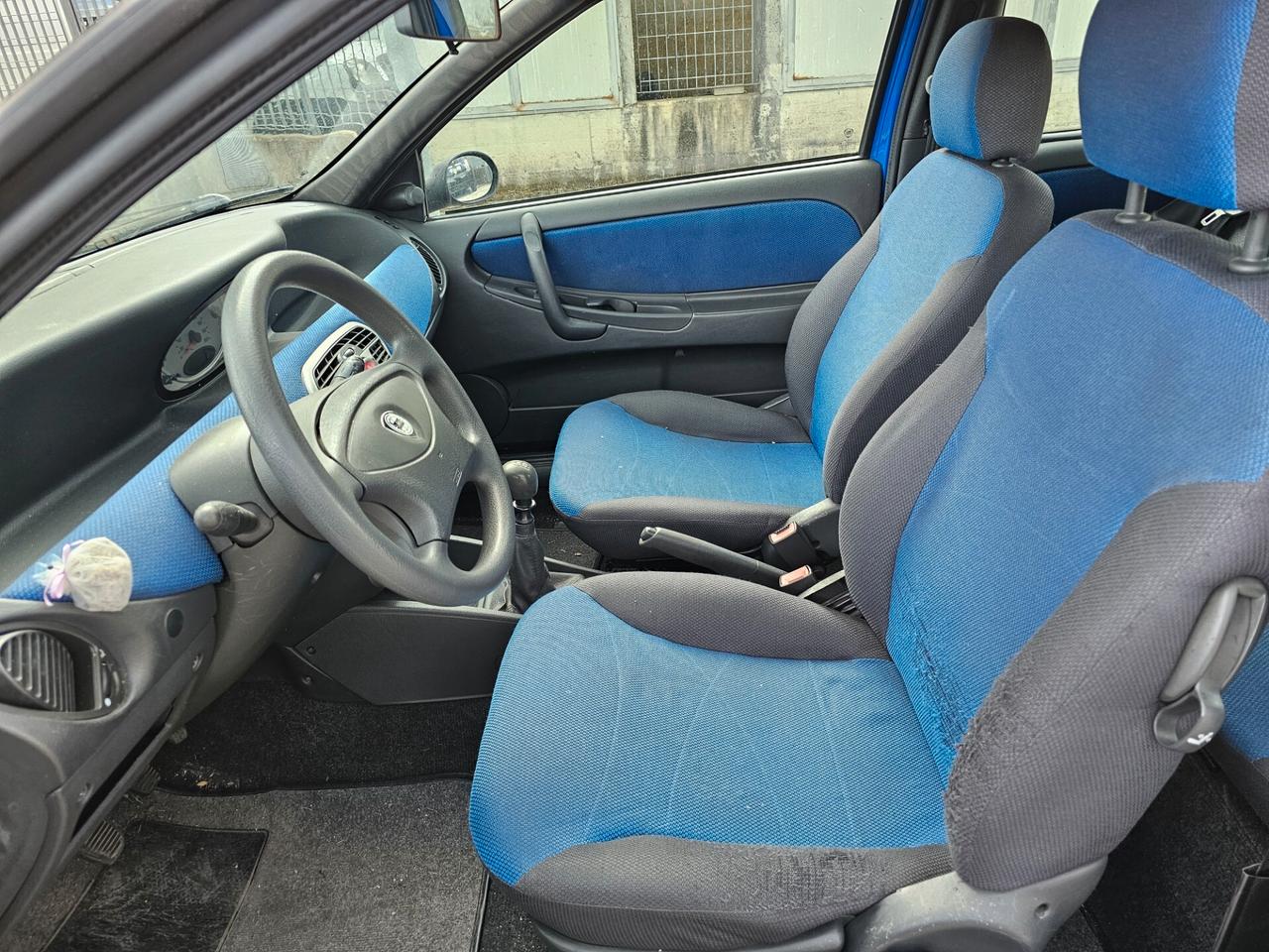 Lancia Y 1.2i cat Elefantino Blu