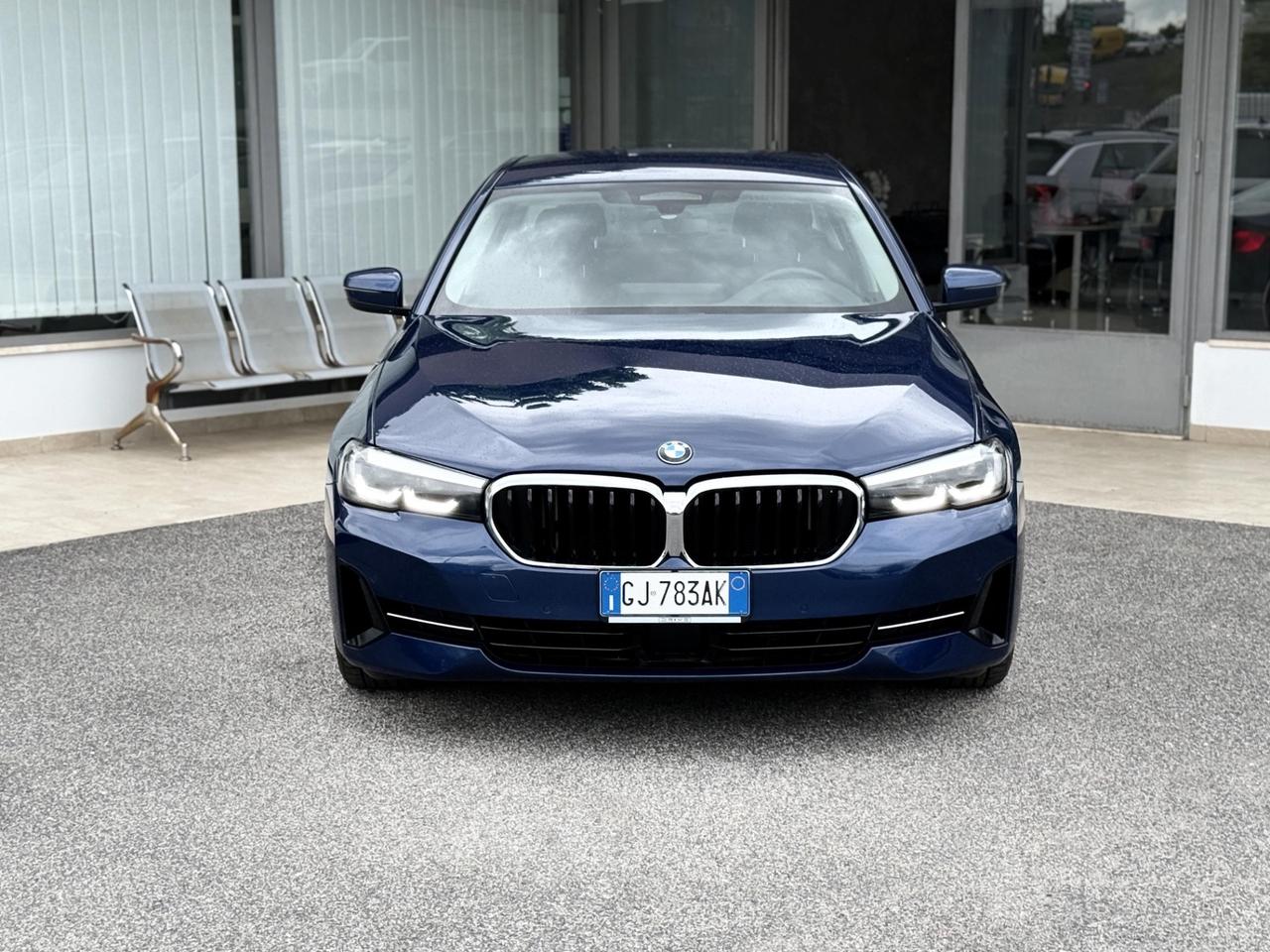 Bmw 520 Diesel 48V 190CV E6 - 2022
