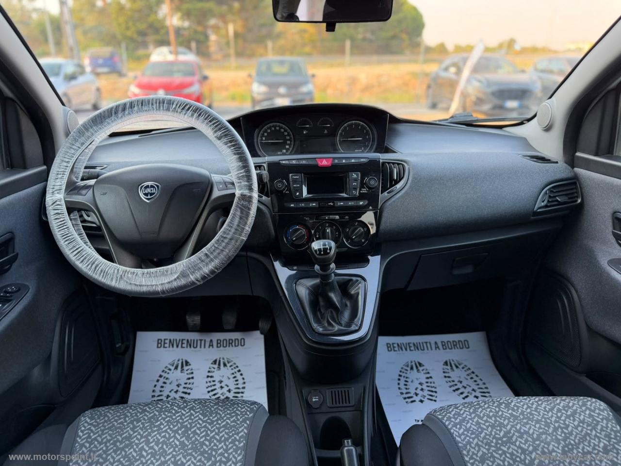 LANCIA Ypsilon 1.2 69 CV 5p. GPL Ecochic Gold
