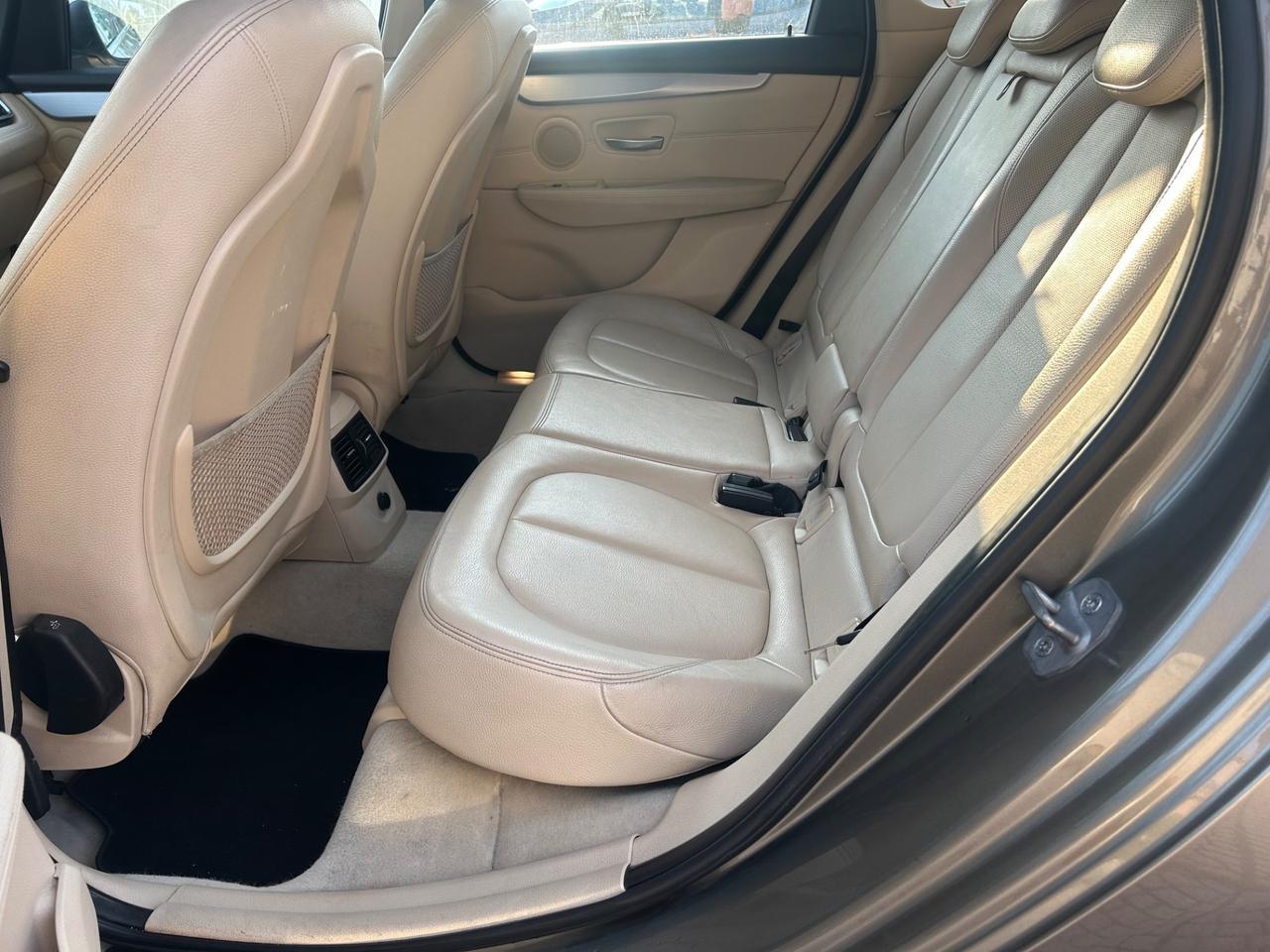 Bmw 218 active tourer steptronic luxury