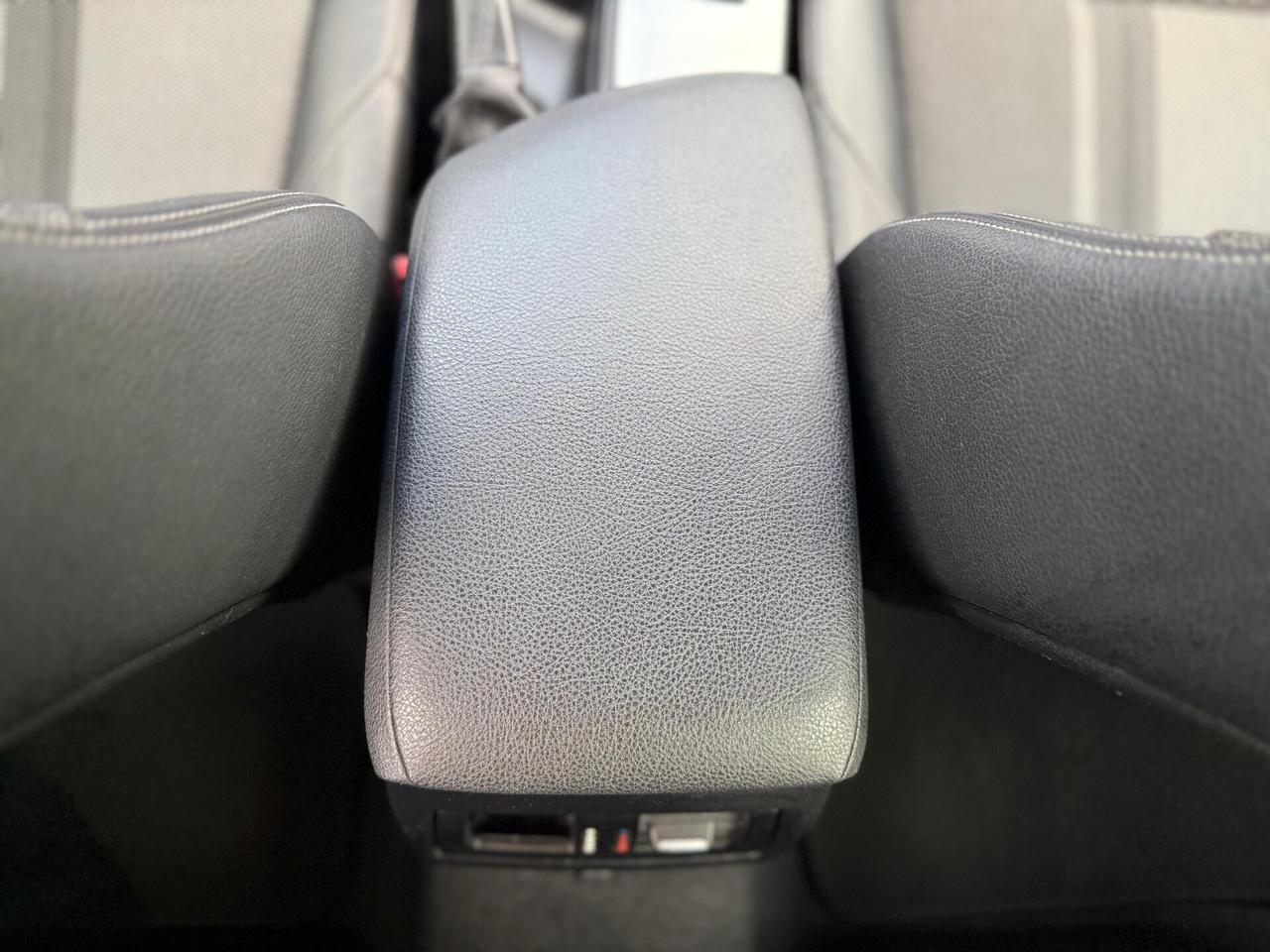 Bmw 116d 5p. Urban Auto.