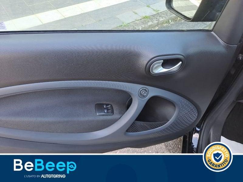 smart fortwo EQ PASSION 4,6KW