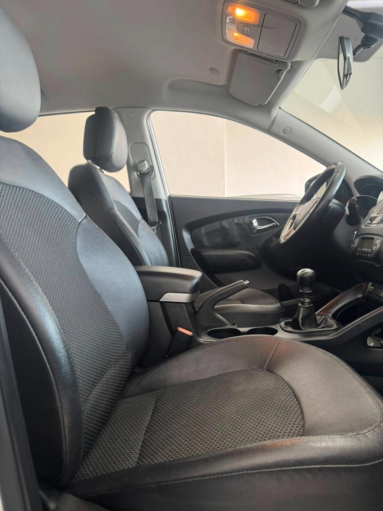 Hyundai iX35 1.7 CRDi 2WD Xpossible - 2013