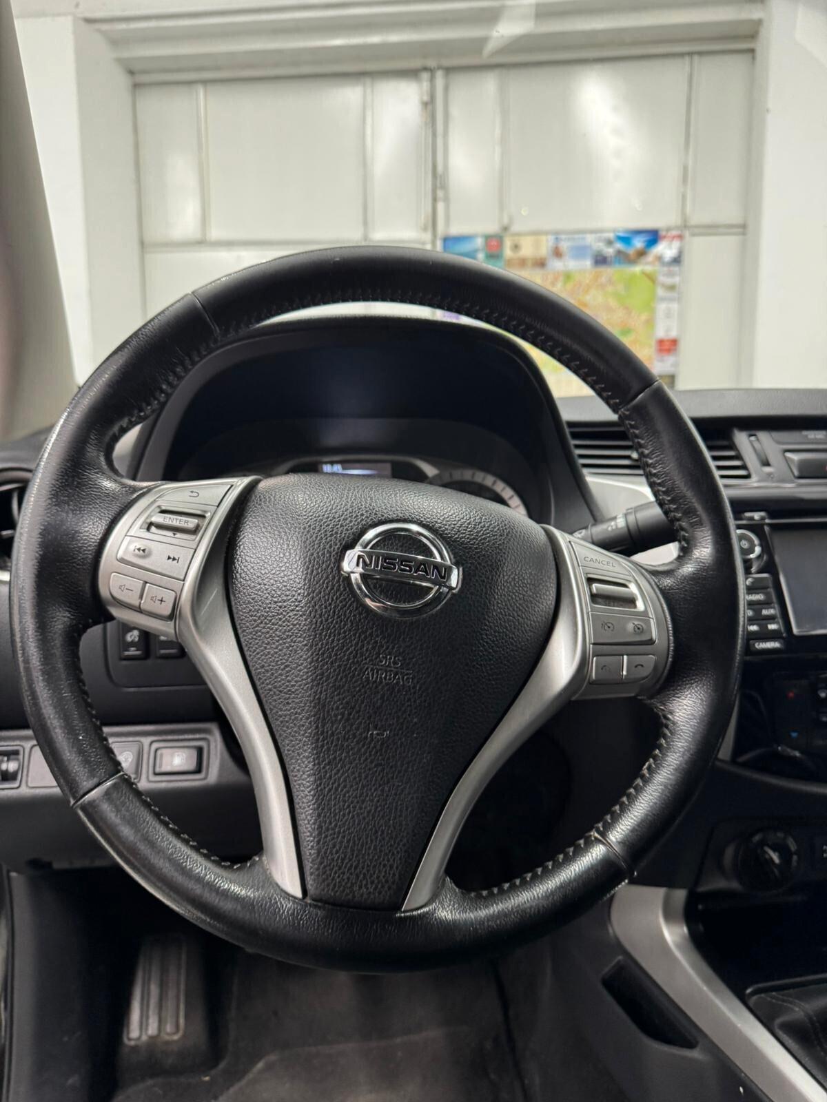 Nissan Navara 2.3 dCi 4WD Double Cab N-Connecta