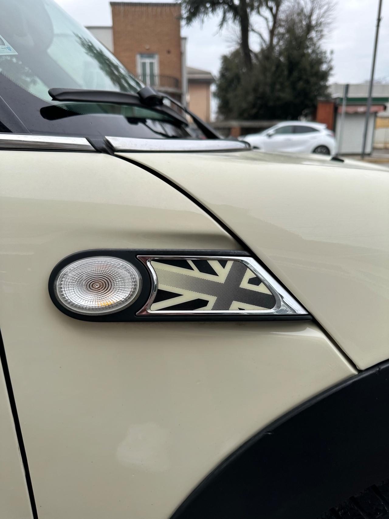 Mini 1.6 16V Cooper One (55kW)