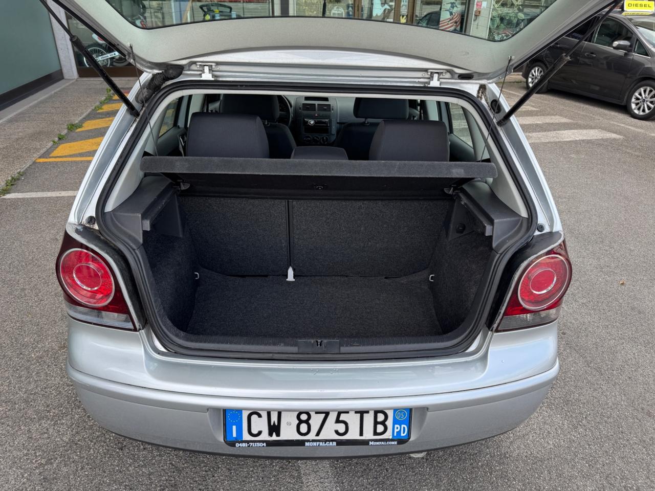 Volkswagen Polo 1.4 75CV 16V neopatentati