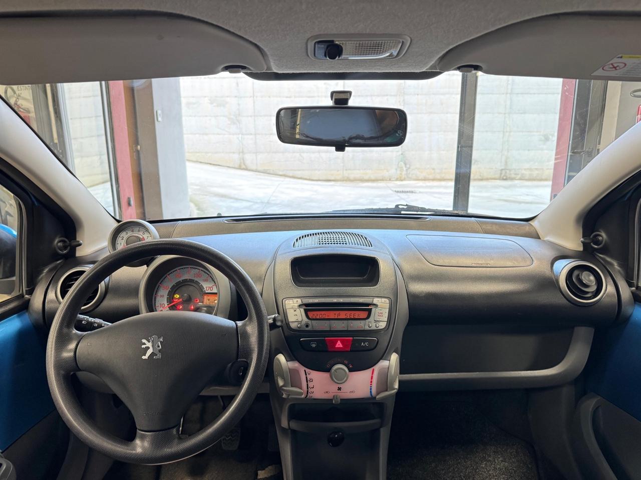 Peugeot 107 1.0 68CV 3p. Sweet Years