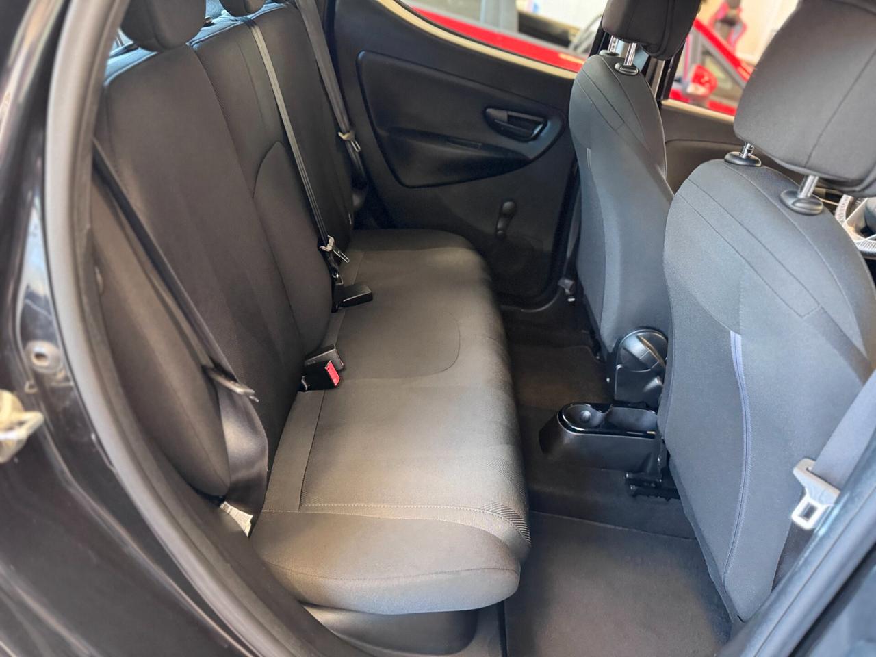 Lancia Ypsilon 1.2 69 CV 5 porte S&S Platinum