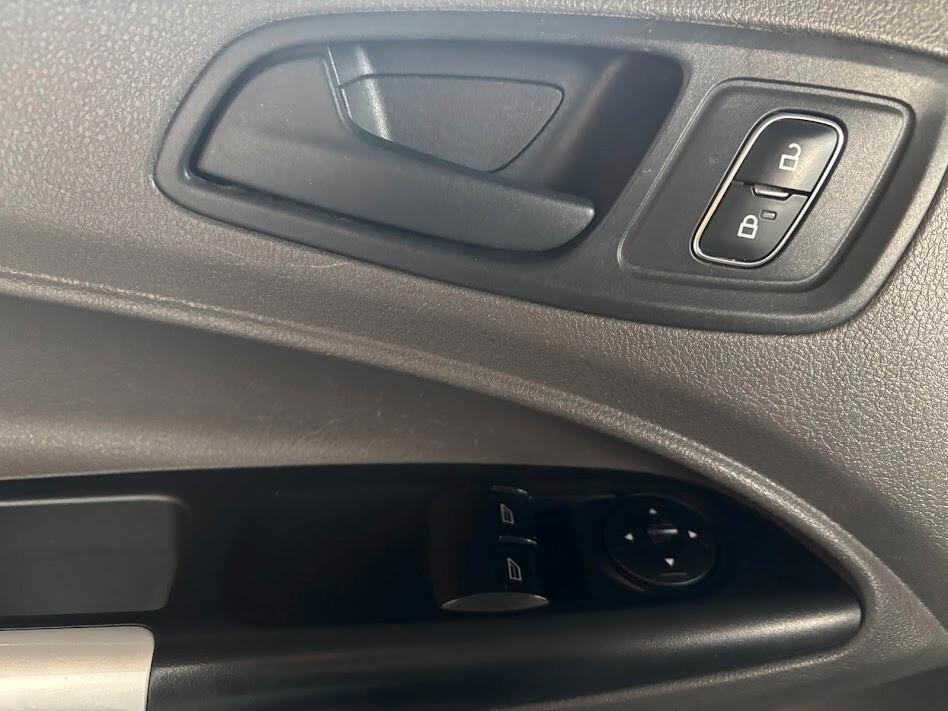 Ford Transit Connect 1.5 TDCi 100CV 3P.