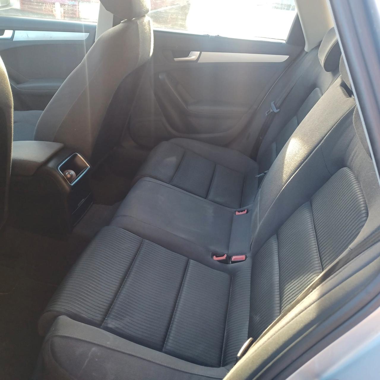 UNICO PRORIETARIO AUDI A4 2.O TDI GARANZIA 1 2MESI