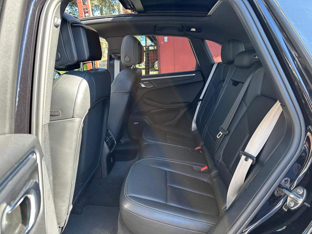 Porsche Macan 2.0 tetto Bose pasm crono full optional *promo*