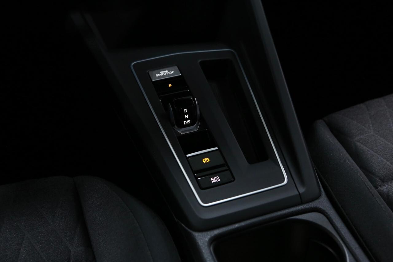 Volkswagen Golf 1.5 eTSI 115 cv DSG Edition Plus