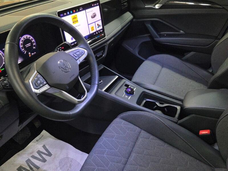 VOLKSWAGEN Tiguan 3ª serie Tiguan 1.5 eTSI 150...