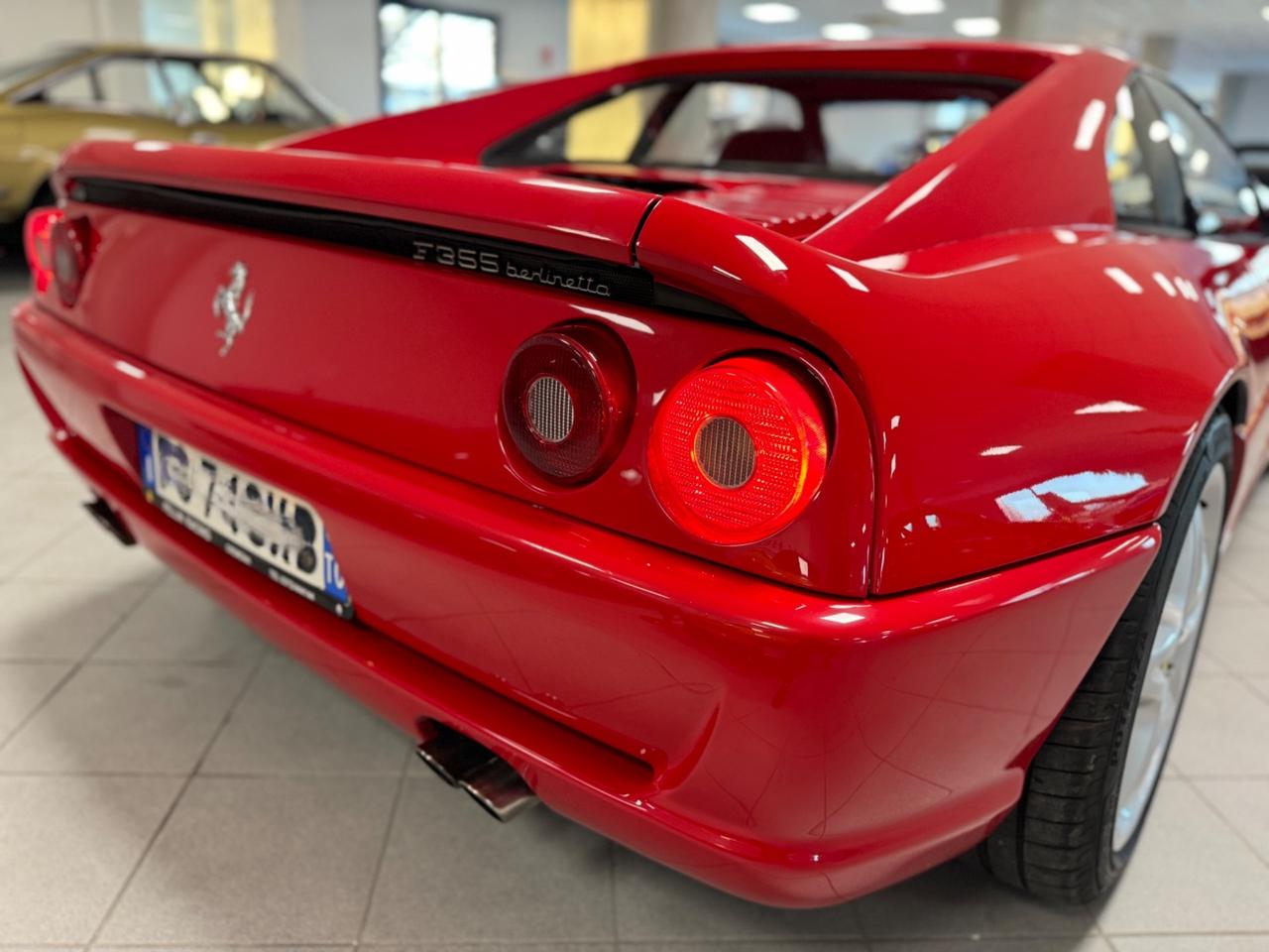 Ferrari F355 berlinetta 2.7 serie 1