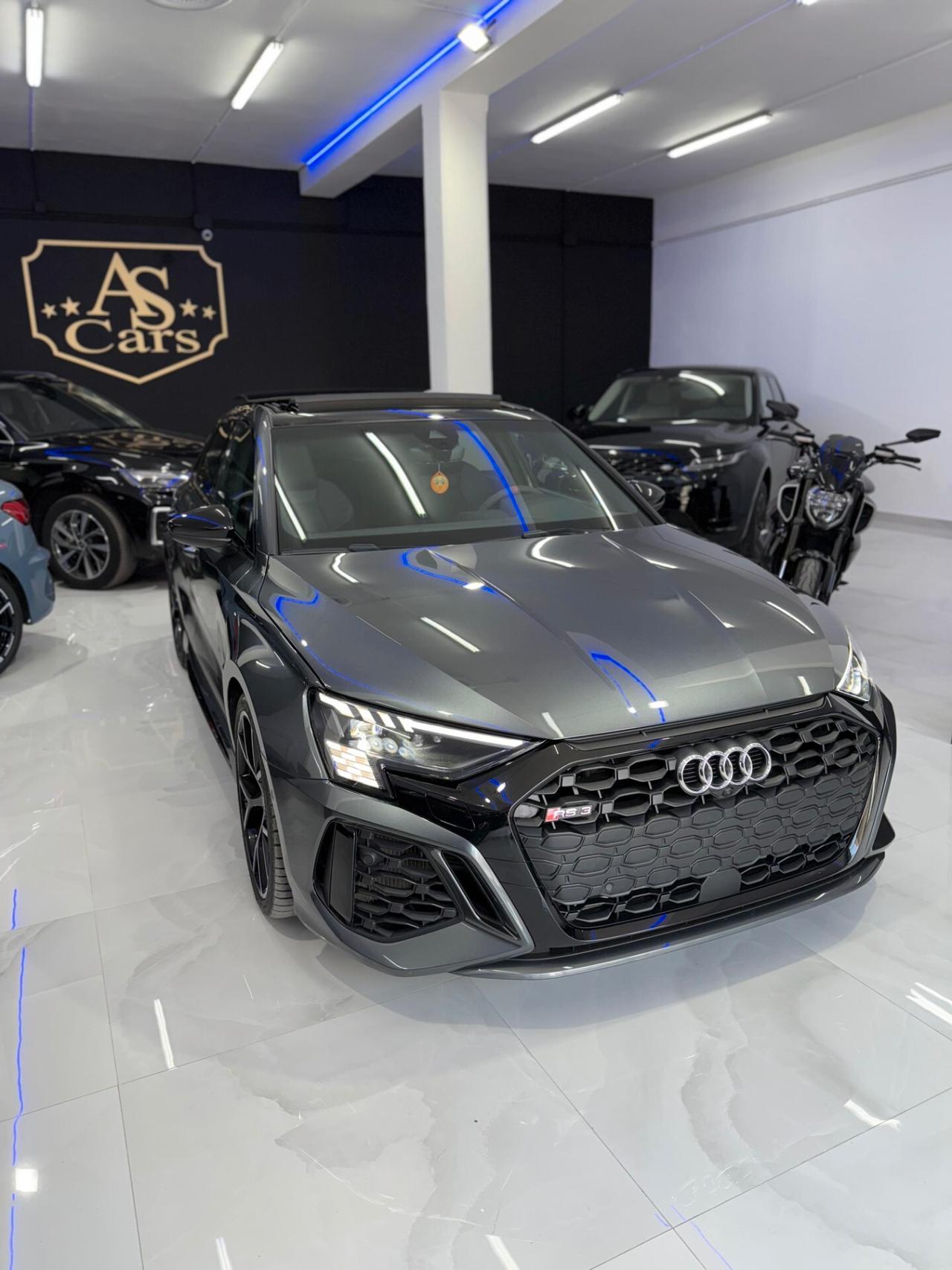 Audi A3 RS 3 SPB TFSI quattro S tronic