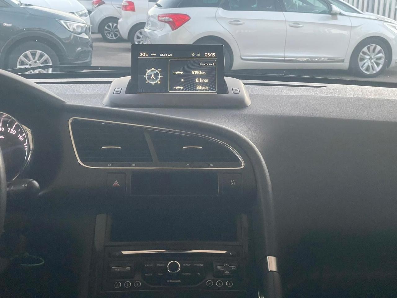 Peugeot 3008 1.6 VTi 120CV Active 60.000KM!!