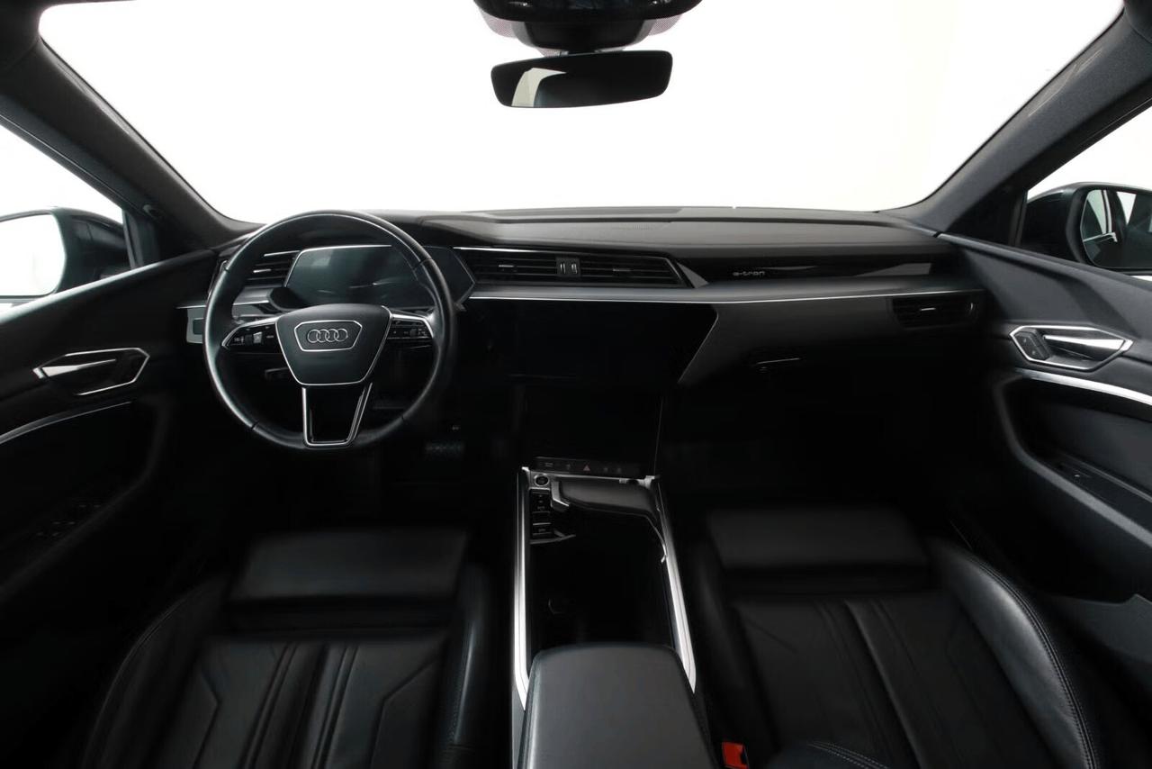 Audi e-tron S line Black Edition