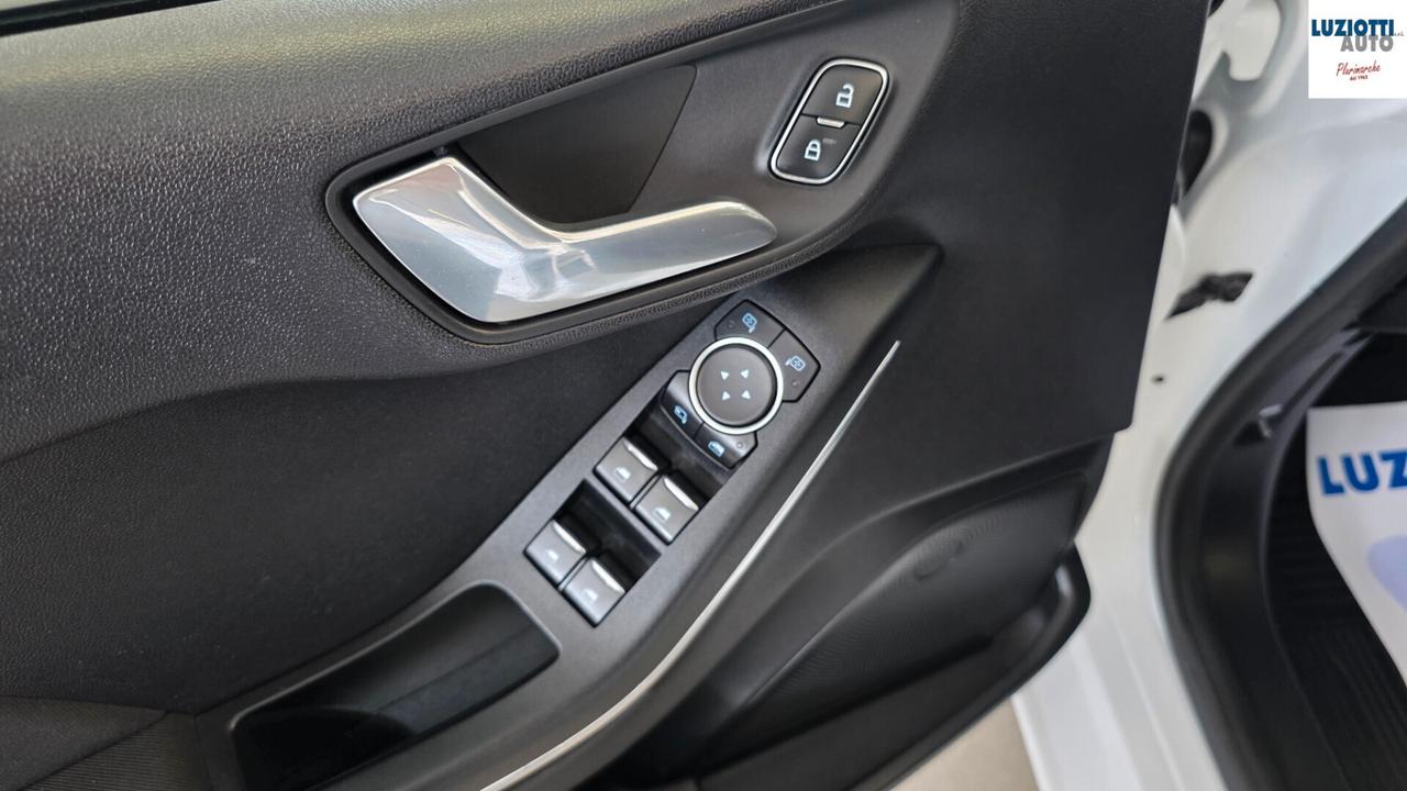 Ford Fiesta GPL 5 porte Titanium