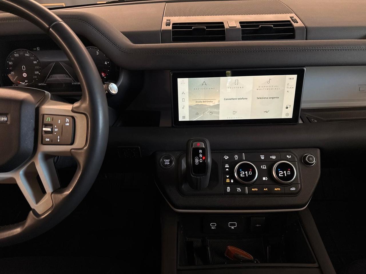 Land Rover Defender 110 3.0D I6 250 CV AWD Auto X-Dynamic SE
