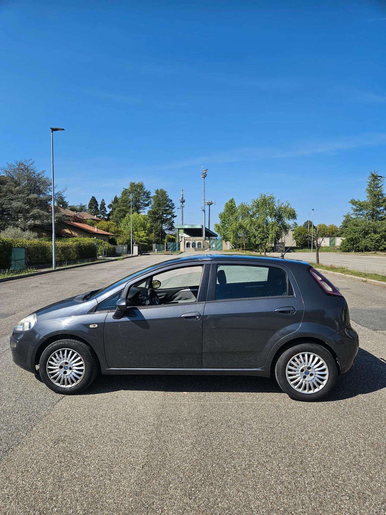 Fiat Punto Evo 1.3 Mjt 75 CV 5 porte NEOPATENTATI