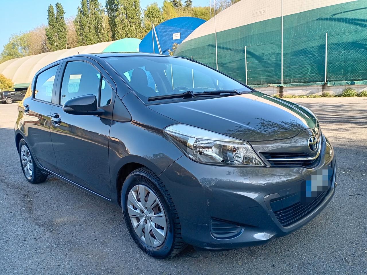 Toyota Yaris 1.0 5 porte Active