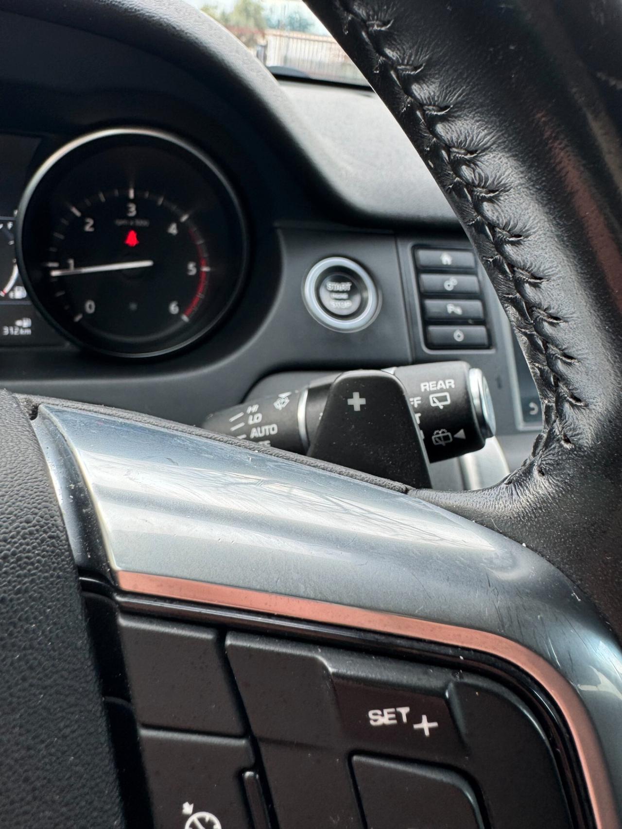 Land Rover Discovery Sport 2.0 TD4 150 CV SE