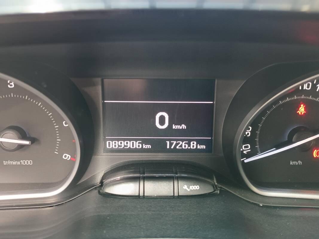 Peugeot 208 1.6 hdi Allure 75cv 5p