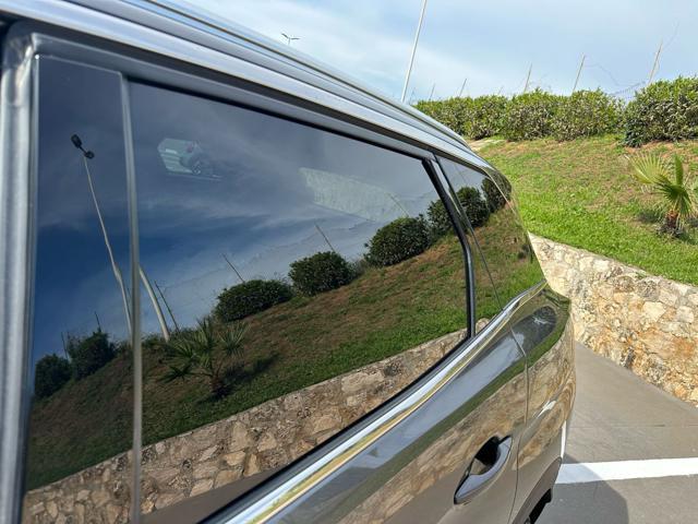 PEUGEOT 3008 BlueHDi 130 S&S EAT8 GT LINE UNIPRO !!
