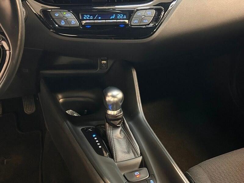 Toyota C-HR 1.8 Hybrid E-CVT Active