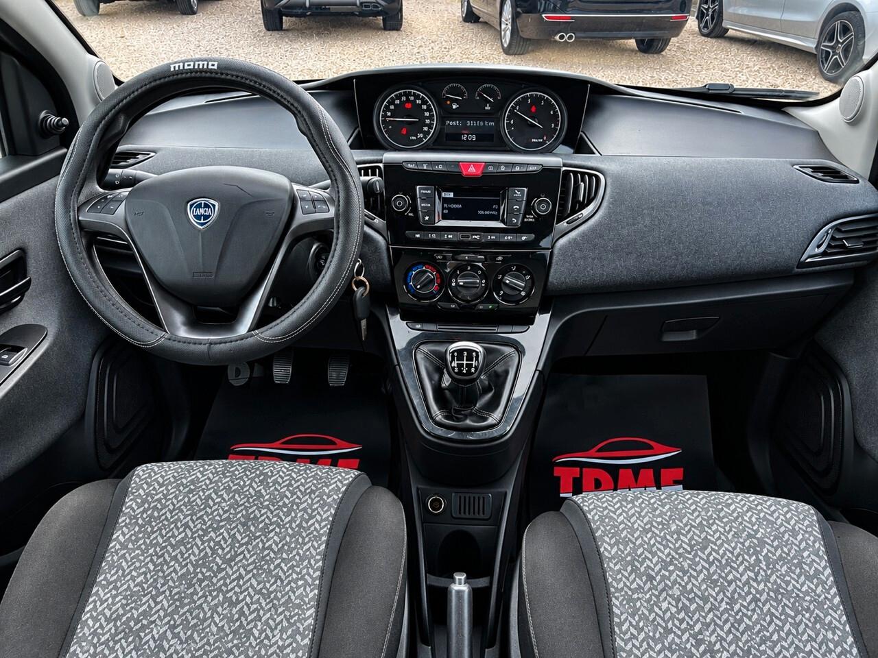Lancia Ypsilon 1.3 MJT 95 CV 5 porte