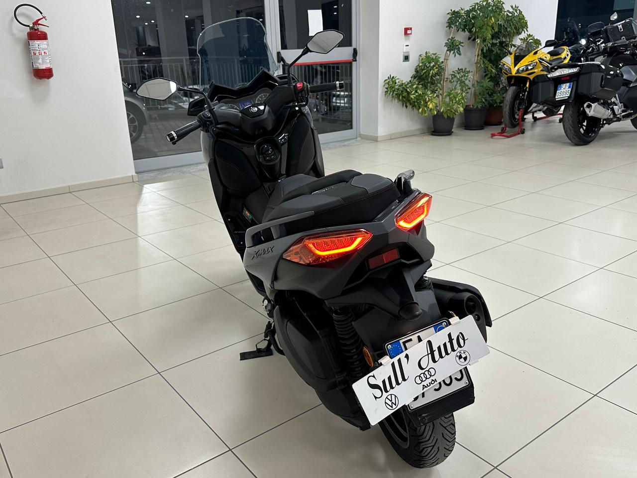 Yamaha X-Max 300 TECH MAX - 2022