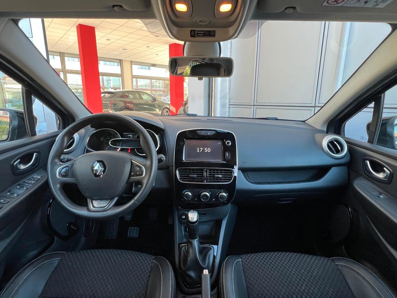 Renault Clio dCi 8V 75 CV 5 porte Moschino Life
