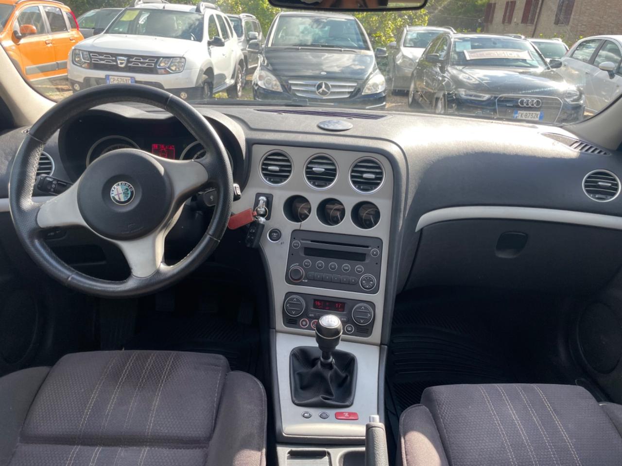 Alfa Romeo 159 1.9 JTDm Distinctive