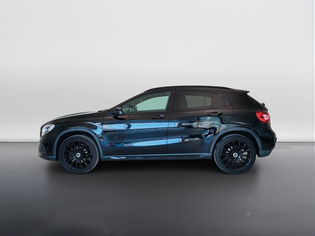 Mercedes-Benz GLA-X156 2017 - GLA 200 d Night Edition auto