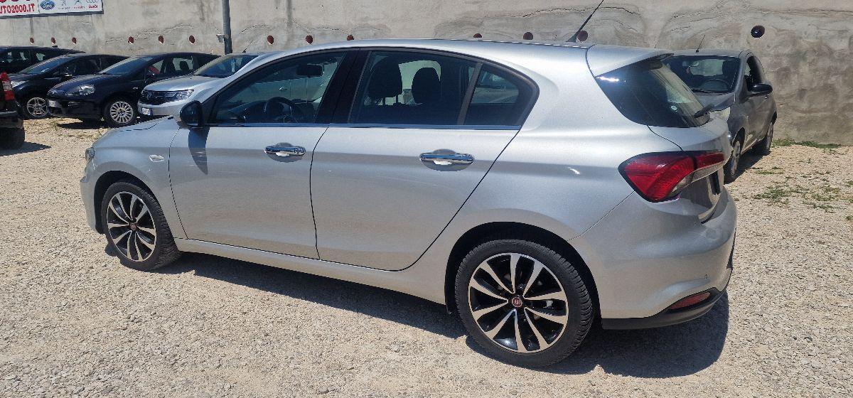 FIAT Tipo 1.6 Mjt S&S 5p. Lounge