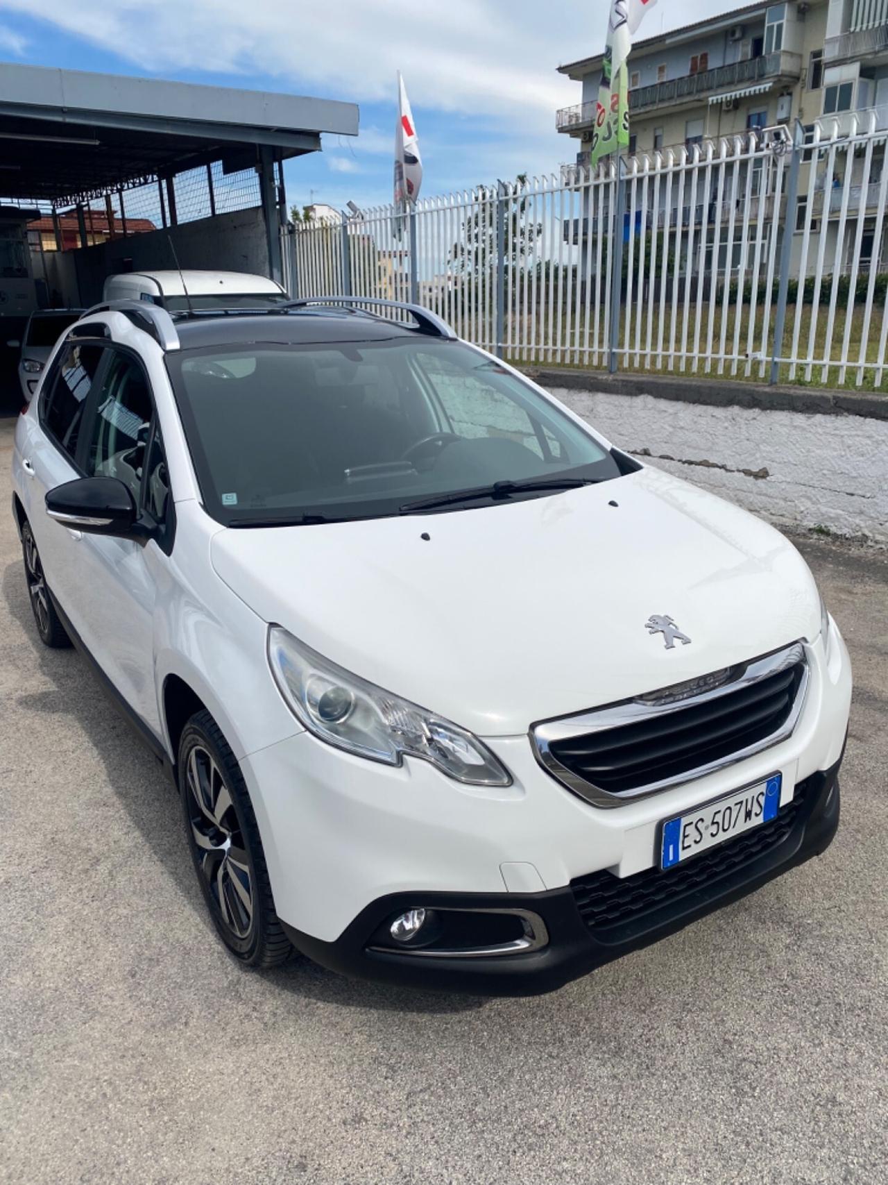 Peugeot 2008 1.6 HDI Automatica 2014 Full Navi