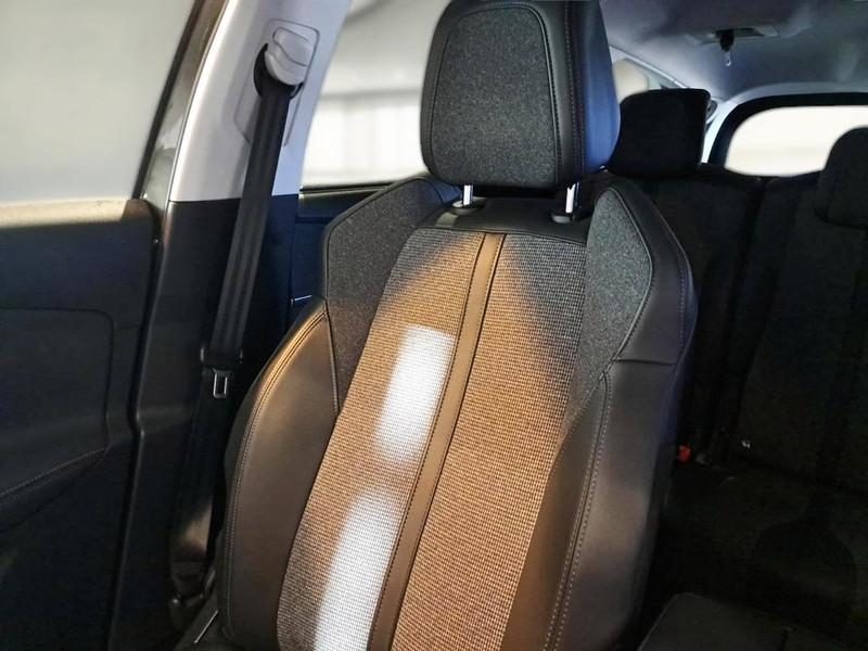 PEUGEOT 5008 BlueHDi 130 Allure EAT8 S/S aut.