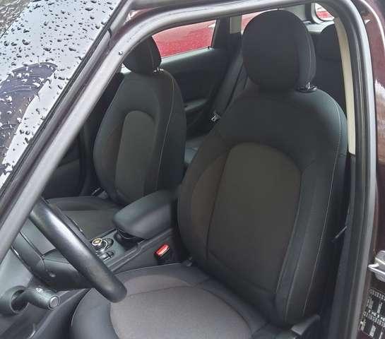 MINI Cooper D Clubman autom. NAVI, LED...