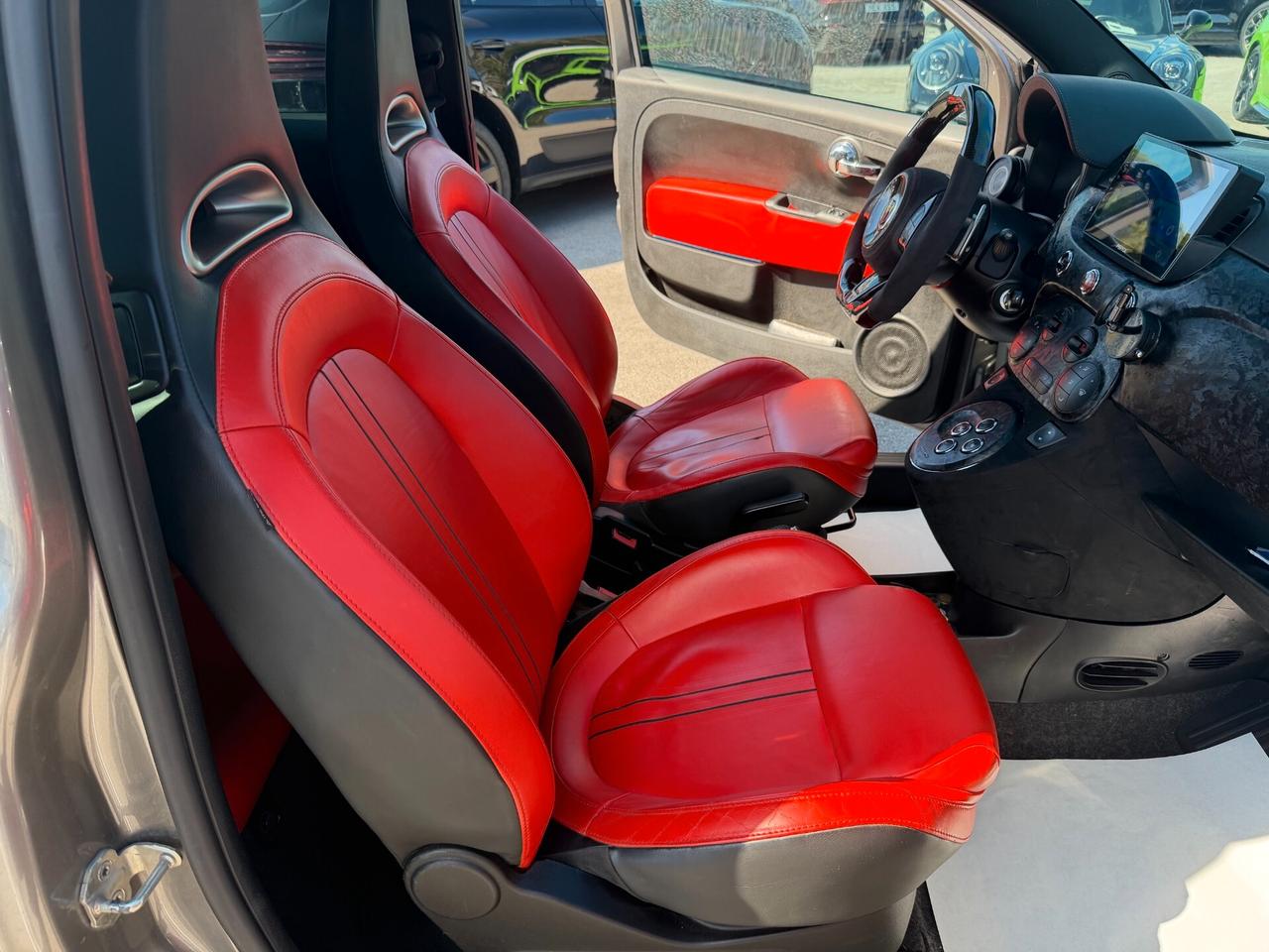 Abarth 500 C 1.4 Turbo T-Jet MTA
