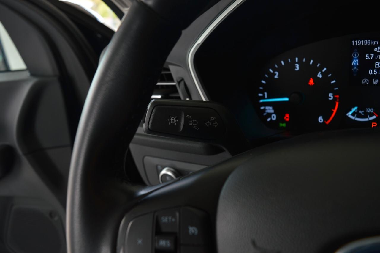 Ford Kuga 1.5 EcoBlue 120Cv 2WD Connect auto