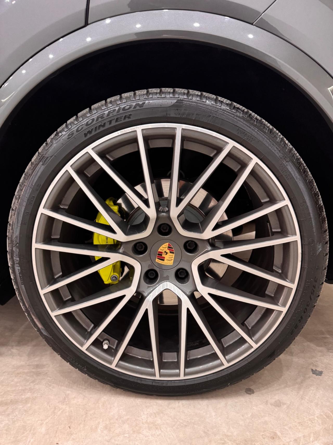 Porsche Cayenne Coupé 3.0 V6 E-Hybrid
