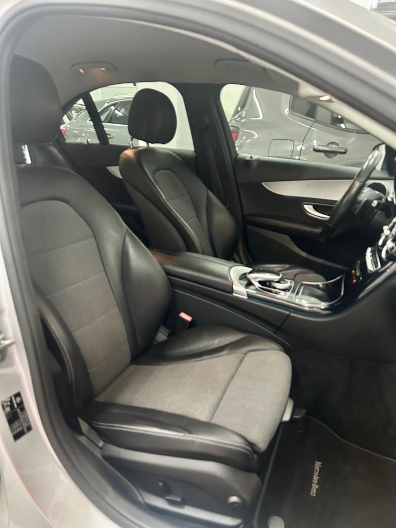 Mercedes classe C 220 Premium AMG finanziabile