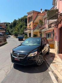 Volkswagen Tiguan 2.0 TDI 140 cv Sport & Style, ADATTA A NEOPATENTATI, TAGLIANDI CERTIFICATI, OTTIMO STATO