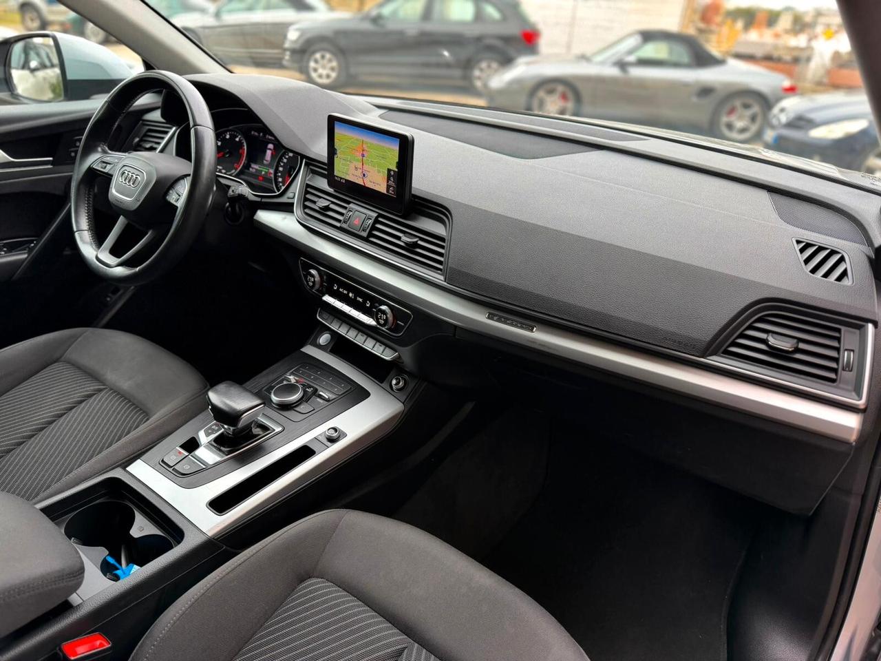 Audi Q5 35 TDI quattro S tronic Business