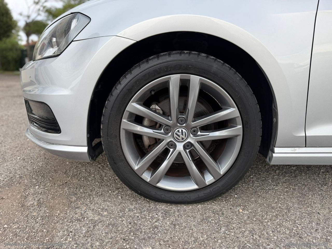 VOLKSWAGEN Golf 1.6 TDI 110CV R LINE 5p. Sport Edition BMT
