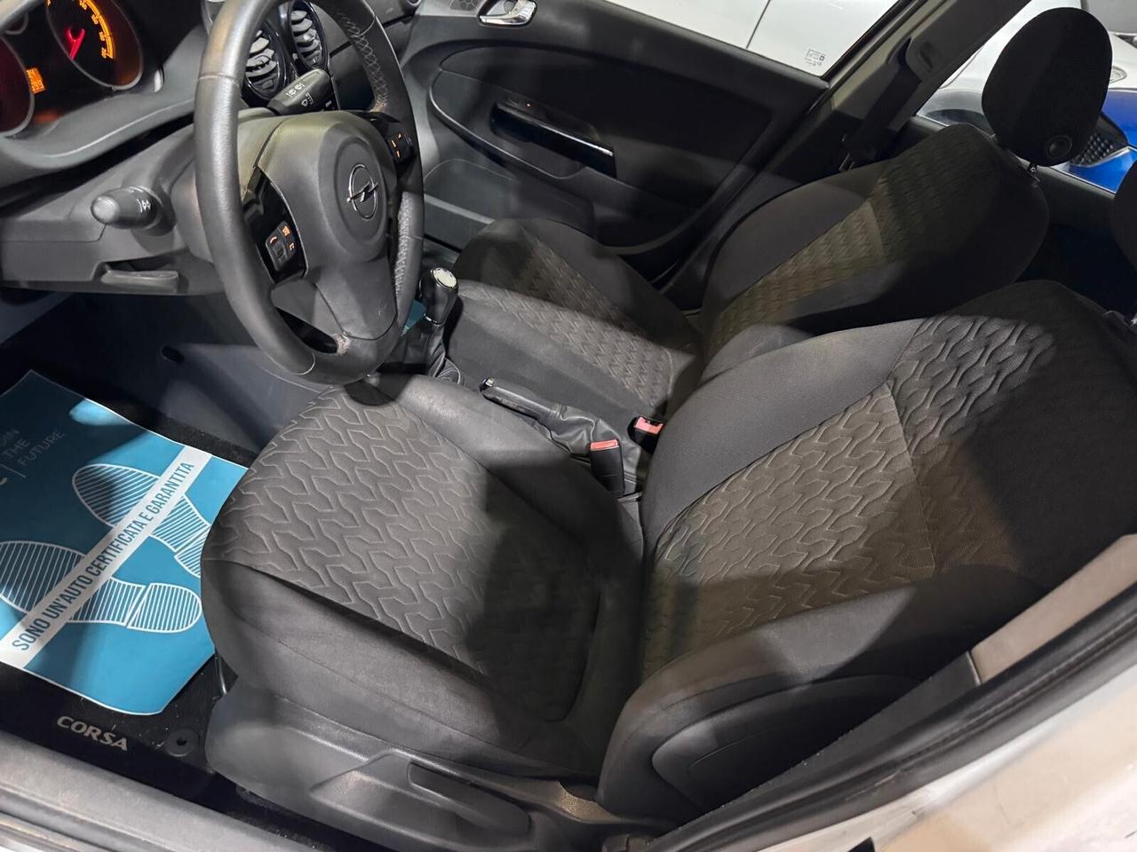 Opel Corsa Benzina Neopatentati
