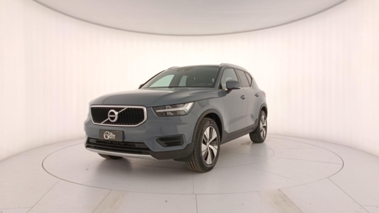 VOLVO XC40 1.5 t3 Momentum 163cv auto my21